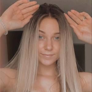 Meet your Posher, Hailey